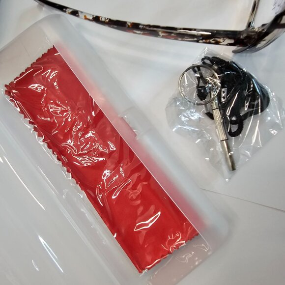 Occi Chiari Womens Oversized Reading Glasses Tortoise Shell +1.00 Strength - Picture 6 of 12